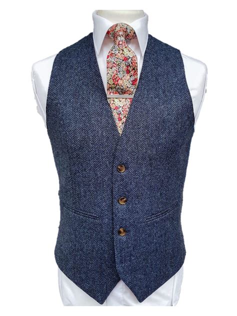 They are perfect for all seasons and can be worn with a variety of different outfits. . Tweed waistcoats for men